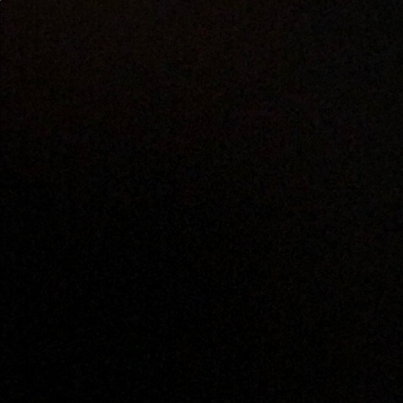 Meet your Posher, Cindy - Picture 1 of 1